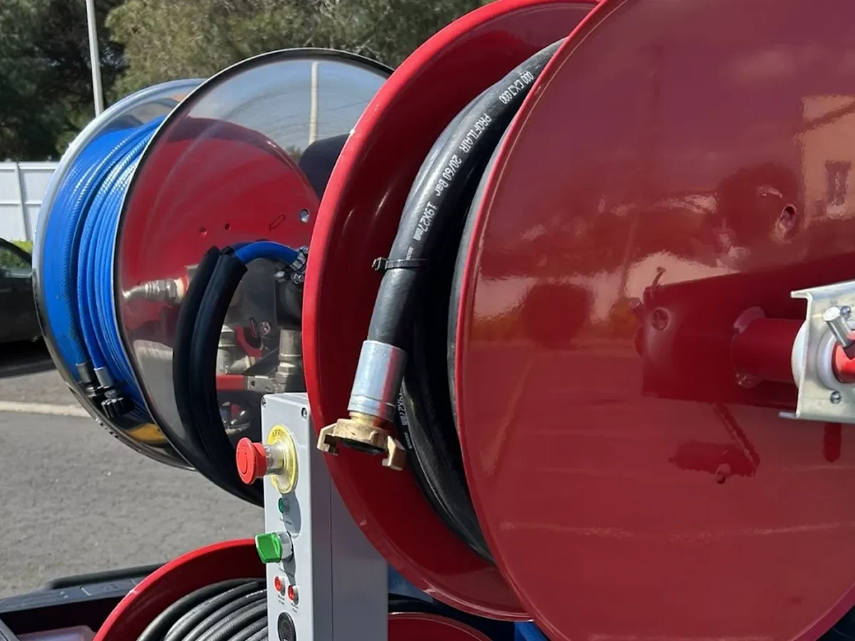 nrouleurs haute pression et basse pression pour nettoyage de réservoir d'eau potable